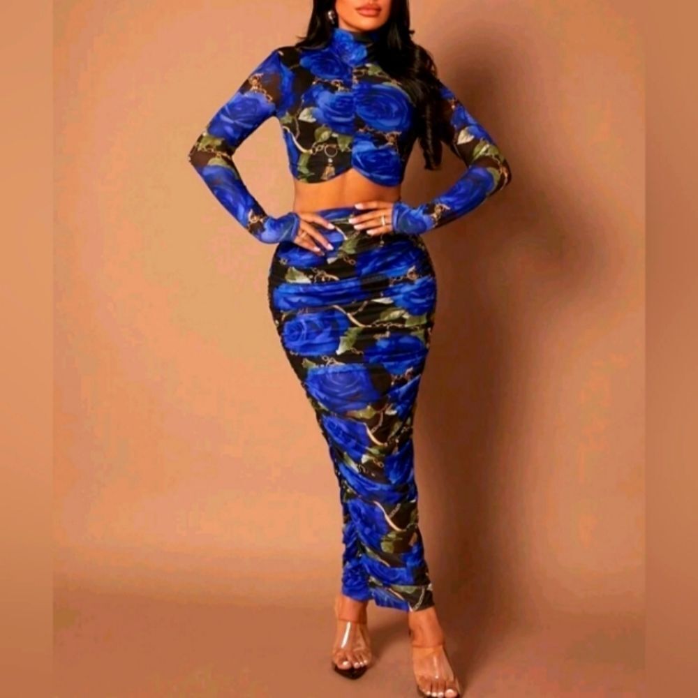 Sexy printed 2pc floral skirt set sz Medium